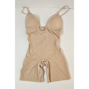 SPANX Women's L Suit Your Fancy Plunge Low-Back Mid Thigh Bodysuit